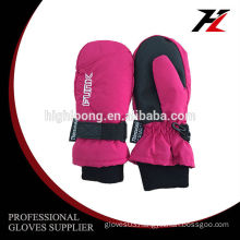 Comfortable breathable and waterproof winter ski glove